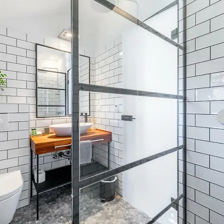 Kalavanda Apartman *