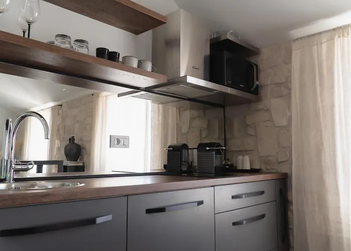 Kalavanda * Hvar Town