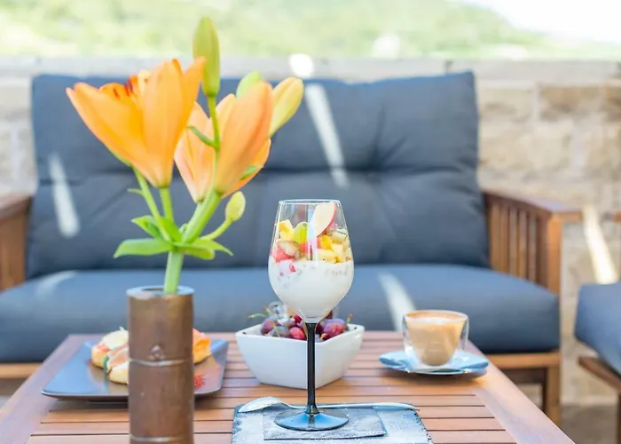 Lägenhet Kalavanda *