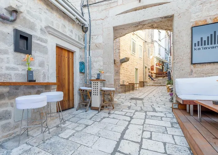 Kalavanda * Hvar Town